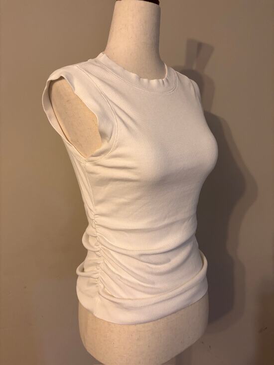Reiss Tops - Reiss White Ribbed Ruched Sleeveless Top Size Small